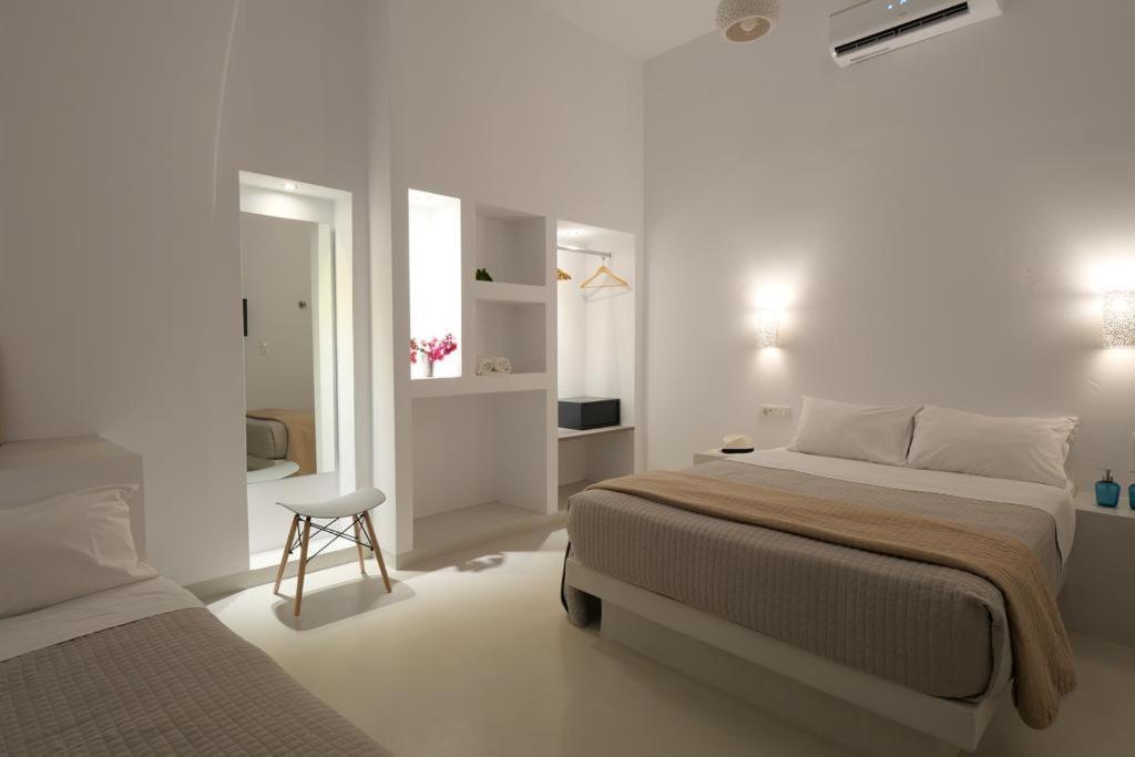 Fira Center Freedom Rooms Fira (Santorini) Exterior photo