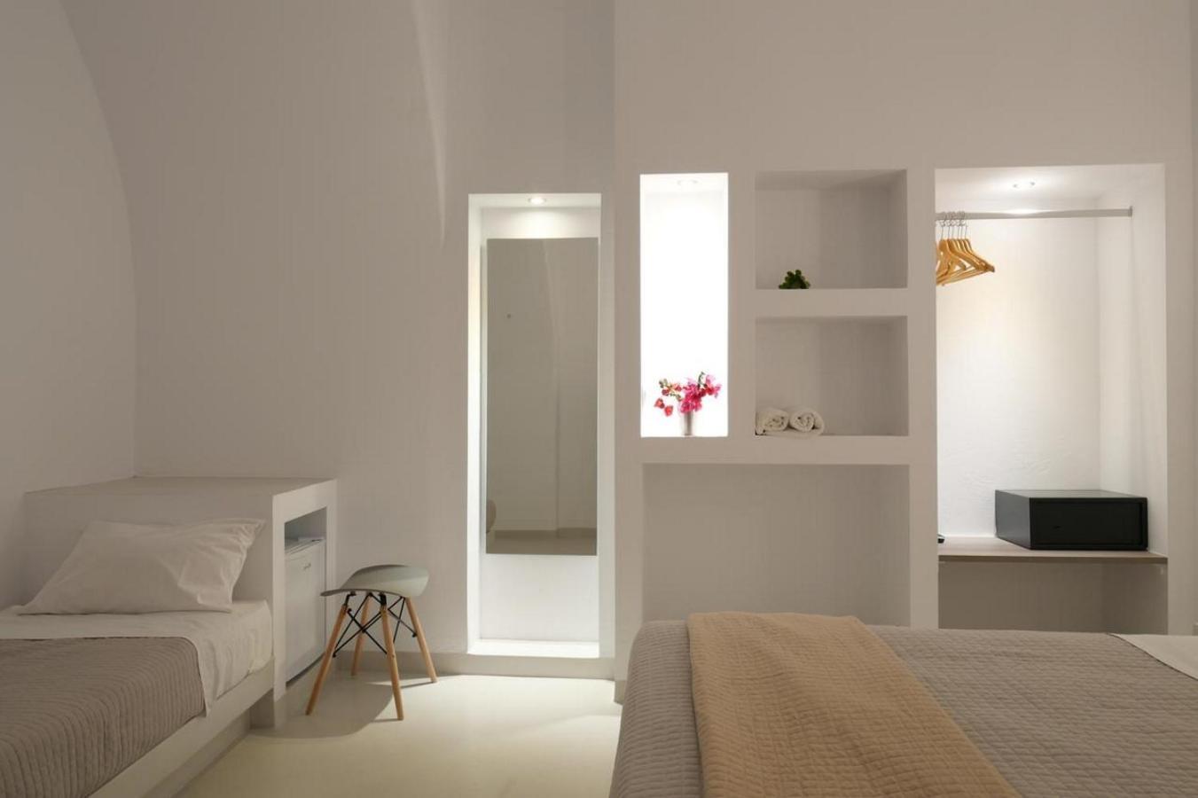 Fira Center Freedom Rooms Fira (Santorini) Exterior photo