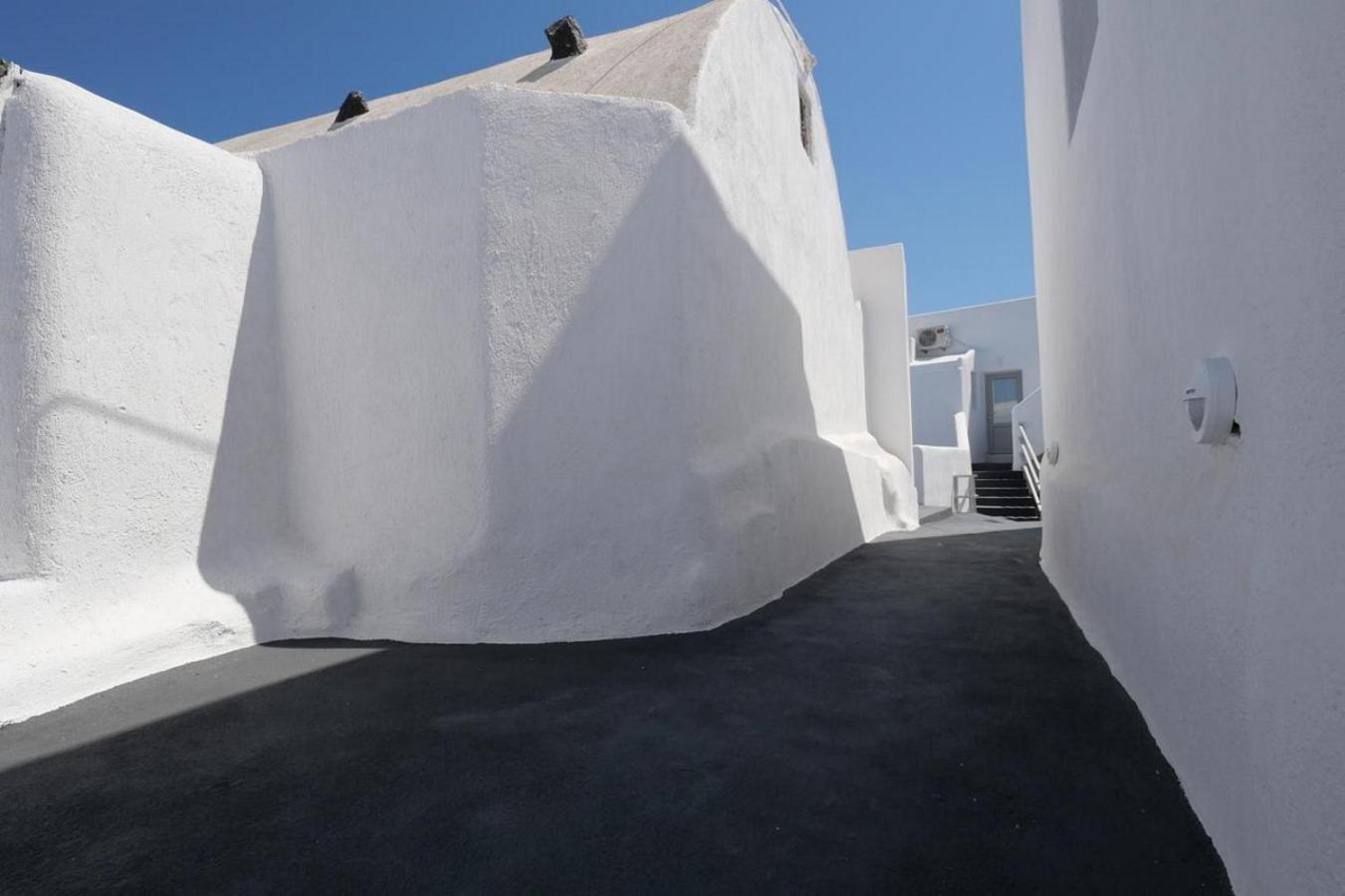 Fira Center Freedom Rooms Fira (Santorini) Exterior photo